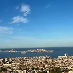 Votre Ecrin Pour Un Agreable Sejour A Marseille !